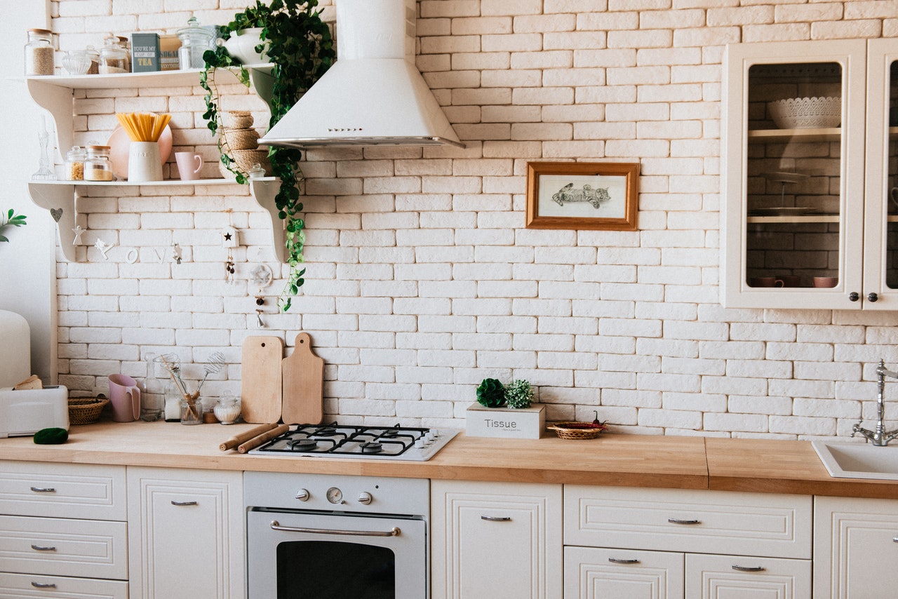 Image of traditional kitchen